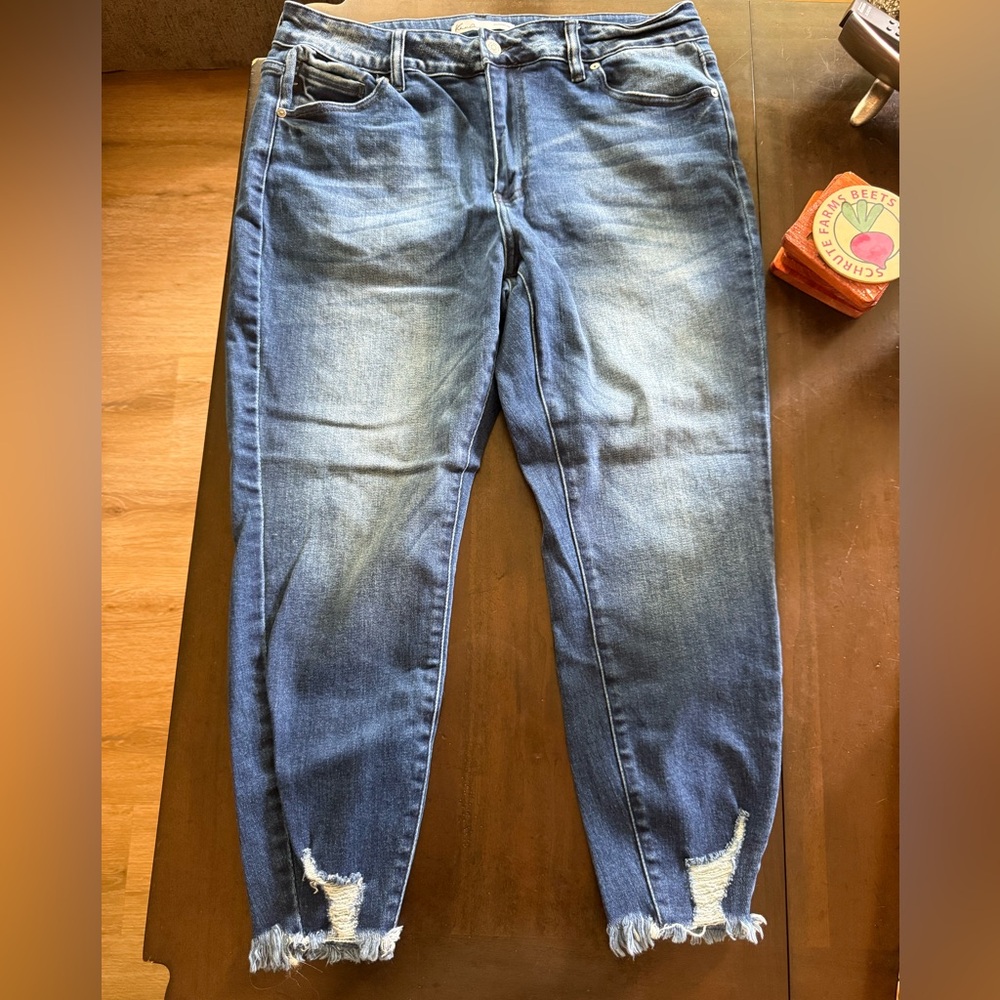 EUC KanCan Jeans
